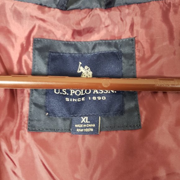 U.S. Polo Assn Men's XL Sleeveless Blue Jacket - Picture 5 of 8